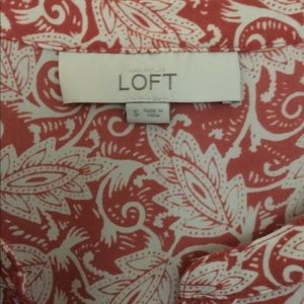 Sleeveless blouse from LOFT